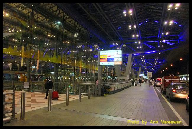 nst003.jpg
